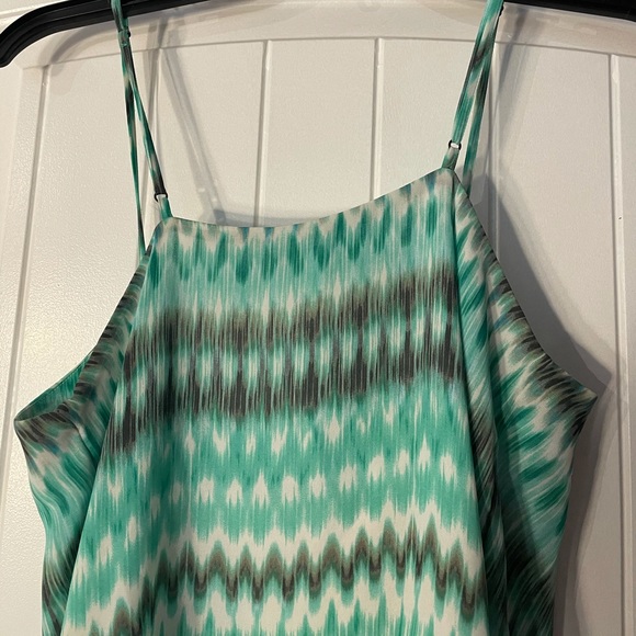 Banana republic patterned camisole - Picture 3 of 4